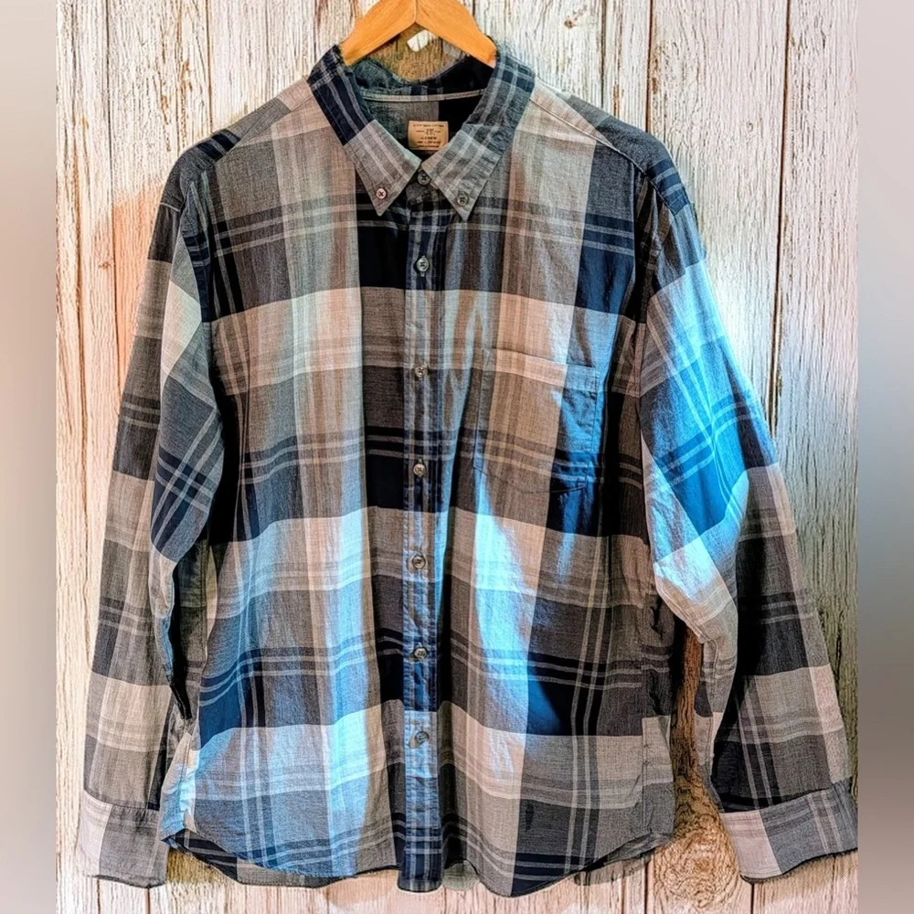 J.Crew Mens Vintage Cotton Oxford Shirt  Size Large Neck 26-16.6 100% Cotton
